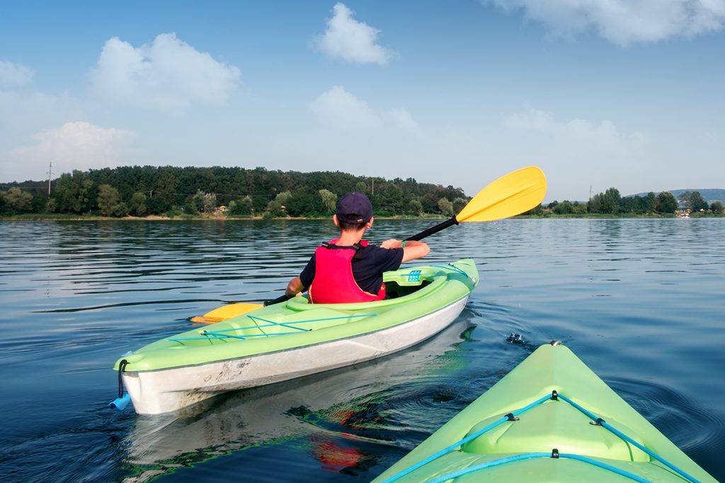 lakes-kayak